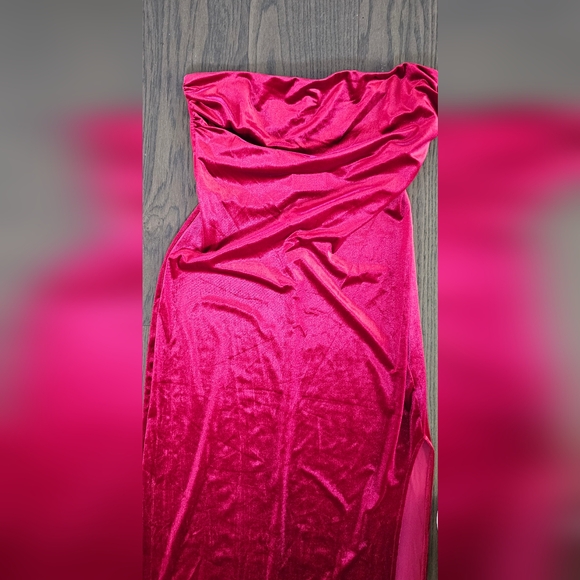 Gianni Bini Red Velvet Strapless Slip Dress Cocktail Nwt L - Picture 3 of 7